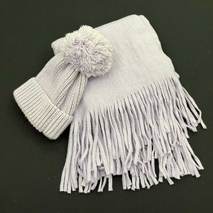 Steve Madden Hat & Scarf Set